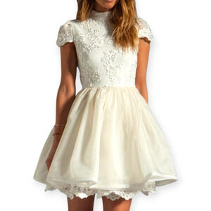 Alice + Olivia Ivory Cream Antique White Fyona Lace Silk Mini Dress Rare Size 2